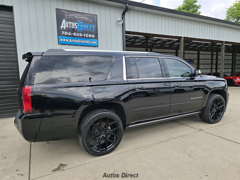 2019 Chevrolet Suburban Premier - Photo 15