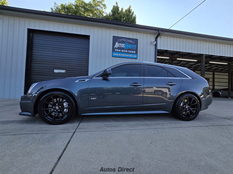 2012 Cadillac CTS-V Sport Wagon V - Photo 9