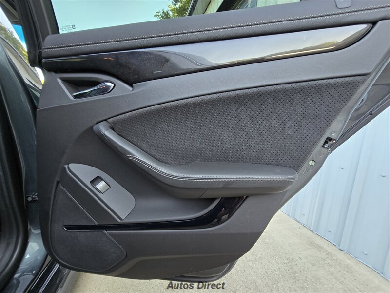 2012 Cadillac CTS-V Sport Wagon V - Photo 45