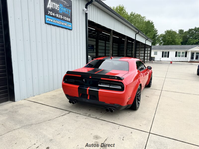 2022 Dodge Challenger R/T - Photo 16