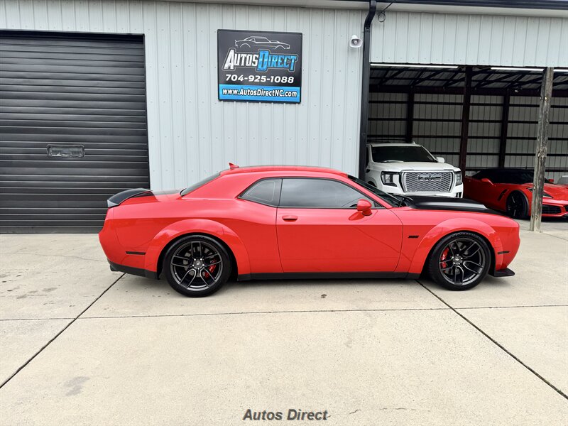 2022 Dodge Challenger R/T - Photo 20