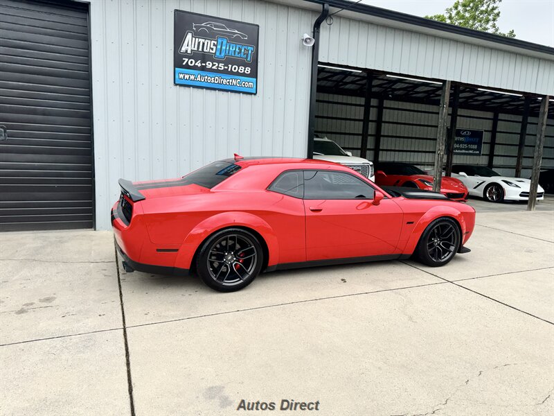 2022 Dodge Challenger R/T - Photo 19