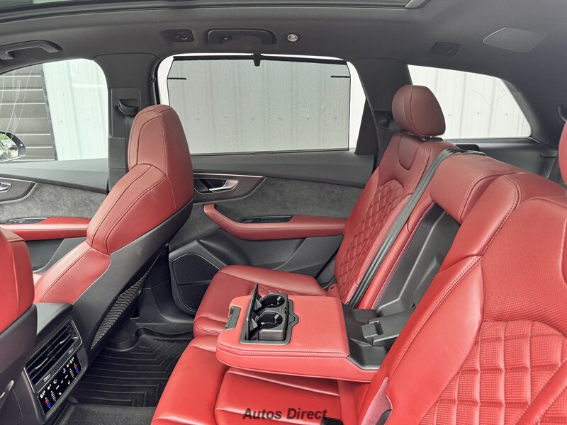 2022 Audi SQ7 Prestige - Photo 34