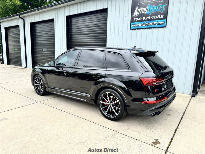 2022 Audi SQ7 Prestige - Photo 9