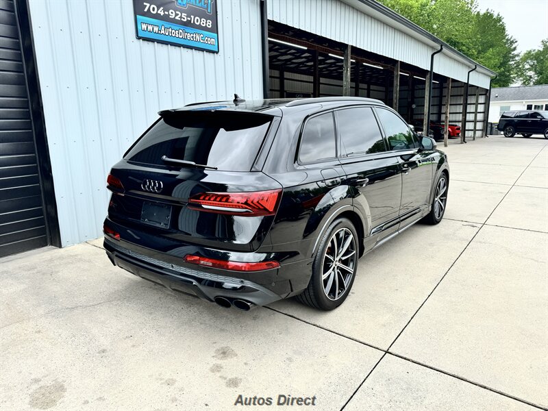 2022 Audi SQ7 Prestige - Photo 13