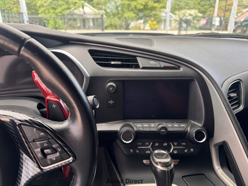 2016 Chevrolet Corvette 2LZ - Photo 31