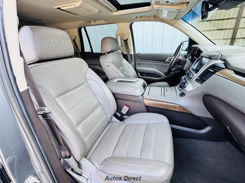 2019 GMC Yukon Denali - Photo 19