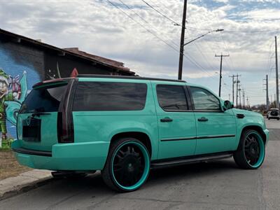 2007 Cadillac Escalade ESV   - Photo 8 - San Antonio, TX 78210
