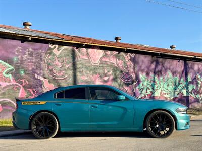 2015 Dodge Charger SE - Photo 6 - San Antonio, TX 78210