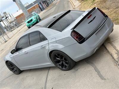 2012 Chrysler 300 Series Limited   - Photo 4 - San Antonio, TX 78210