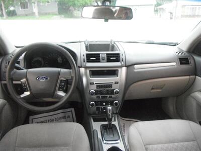 2011 Ford Fusion SE - Photo 6 - Horton, KS 66439