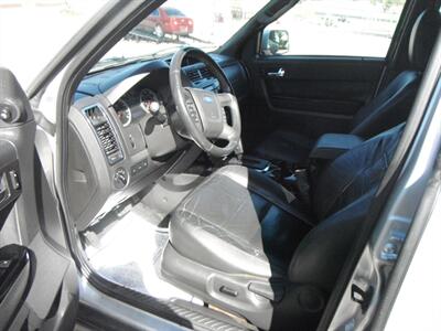 2010 Ford Escape Limited   - Photo 7 - Horton, KS 66439