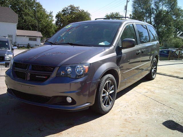 2015 Dodge Grand Caravan R/T   - Photo 1 - Horton, KS 66439