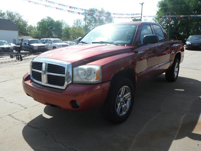 2007 Dodge Dakota SLT   - Photo 1 - Horton, KS 66439