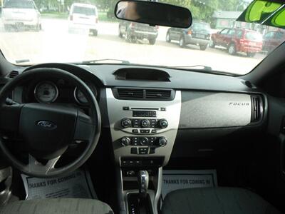 2009 Ford Focus SE - Photo 6 - Horton, KS 66439