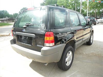 2002 Ford Escape XLS Choice   - Photo 3 - Horton, KS 66439