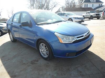 2011 Ford Focus SE   - Photo 2 - Horton, KS 66439