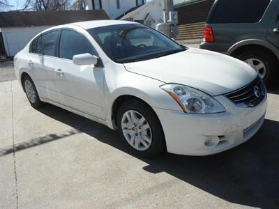 2010 Nissan Altima 2.5 S   - Photo 2 - Horton, KS 66439