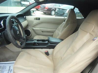 2005 Ford Mustang V6 Premium - Photo 7 - Horton, KS 66439