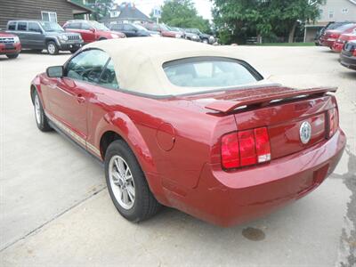 2005 Ford Mustang V6 Premium - Photo 4 - Horton, KS 66439