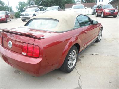 2005 Ford Mustang V6 Premium - Photo 3 - Horton, KS 66439