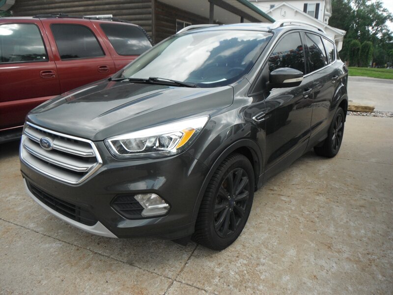 2017 Ford Escape Titanium   - Photo 1 - Horton, KS 66439