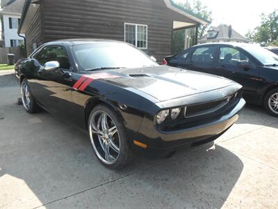 2010 Dodge Challenger SE - Photo 2 - Horton, KS 66439