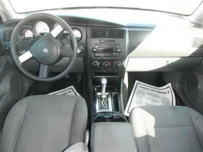 2005 Dodge Magnum SE - Photo 6 - Horton, KS 66439