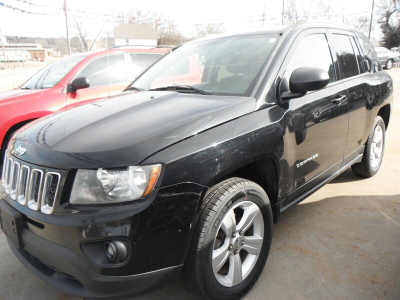 2014 Jeep Compass Sport   - Photo 1 - Horton, KS 66439