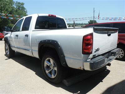 2008 Dodge Ram 1500 SLT - Photo 4 - Horton, KS 66439