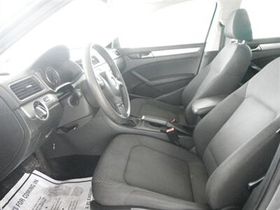2012 Volkswagen Passat S PZEV   - Photo 7 - Horton, KS 66439