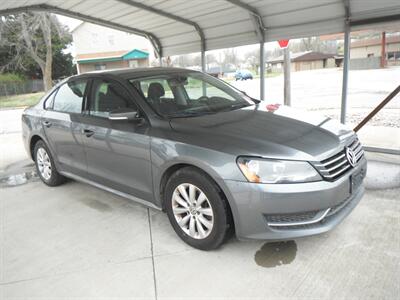 2012 Volkswagen Passat S PZEV   - Photo 2 - Horton, KS 66439