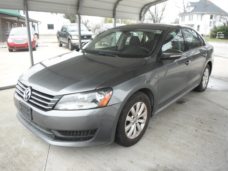 2012 Volkswagen Passat S PZEV   - Photo 1 - Horton, KS 66439