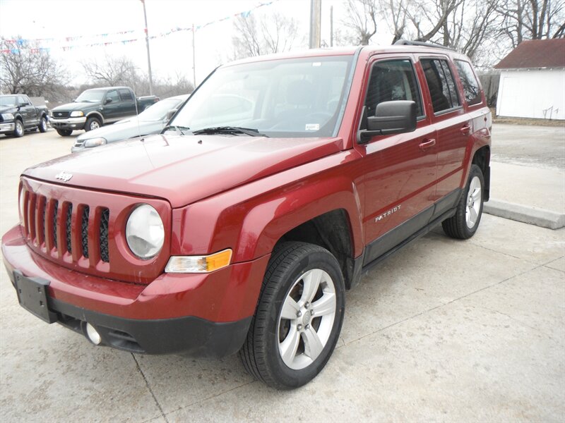 2012 Jeep Patriot Latitude   - Photo 1 - Horton, KS 66439