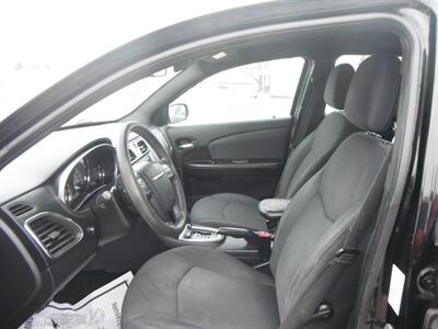 2012 Chrysler 200 LX   - Photo 7 - Horton, KS 66439