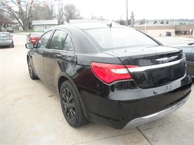 2012 Chrysler 200 LX   - Photo 4 - Horton, KS 66439