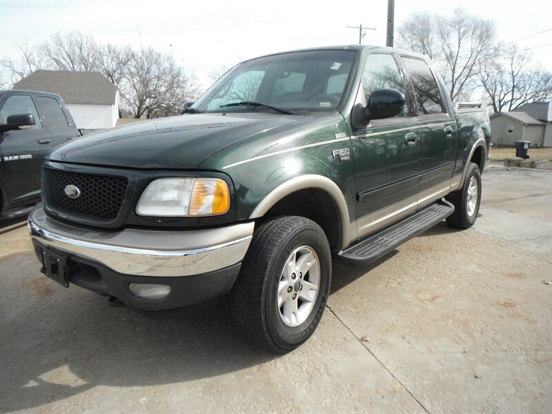 2002 Ford F-150 Lariat   - Photo 1 - Horton, KS 66439
