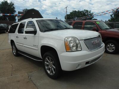 2007 GMC Yukon XL Denali - Photo 2 - Horton, KS 66439