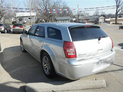 2005 Dodge Magnum SE   - Photo 4 - Horton, KS 66439