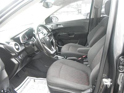 2017 Chevrolet Sonic LT Auto   - Photo 7 - Horton, KS 66439
