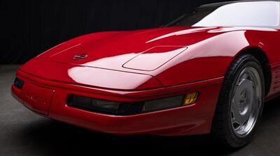1991 Chevrolet Corvette ZR1 - Photo 11 - Westlake Village, CA 91361