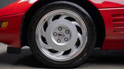 1991 Chevrolet Corvette ZR1 - Photo 23 - Westlake Village, CA 91361