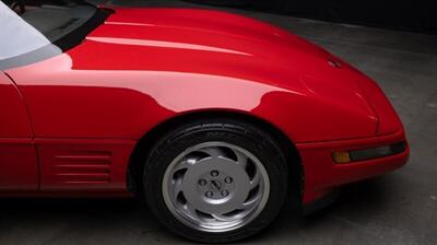 1991 Chevrolet Corvette ZR1 - Photo 14 - Westlake Village, CA 91361