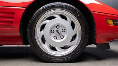 1991 Chevrolet Corvette ZR1 - Photo 29 - Westlake Village, CA 91361