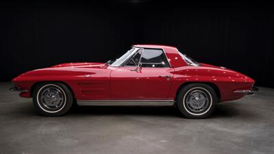 1962 Chevrolet Corvette   - Photo 5 - Westlake Village, CA 91361