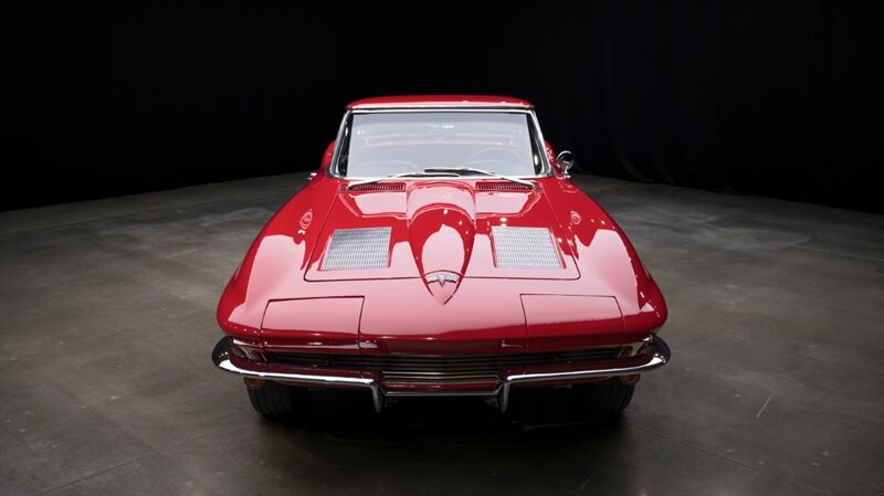 1962 Chevrolet Corvette   - Photo 1 - Westlake Village, CA 91361