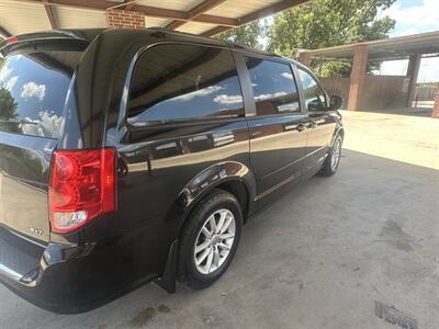 2014 Dodge Grand Caravan SXT - Photo 4 - Bowie, TX 76230