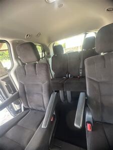 2014 Dodge Grand Caravan SXT - Photo 12 - Bowie, TX 76230