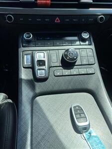 2024 Hyundai PALISADE Limited - Photo 12 - Grand Prairie, TX 75050
