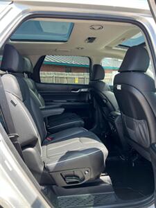 2024 Hyundai PALISADE Limited - Photo 15 - Grand Prairie, TX 75050